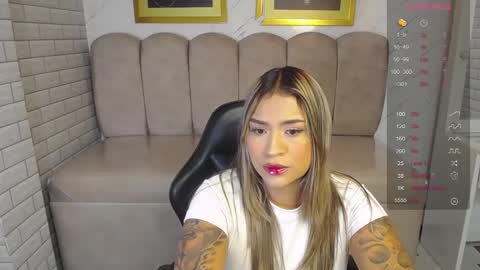 rosse jeane v online show from 03/12/26, 04:18