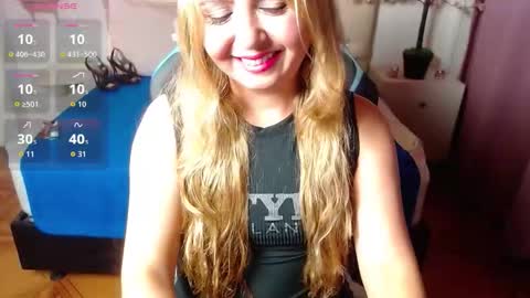 Snapshot of rosse_meyer chatting on 09/08/25, 06:40 MY NAME IS ROSSE online show from 09/08/25, 06:40