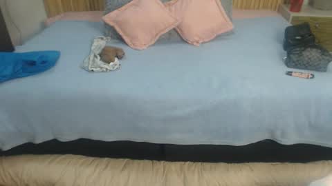 Snapshot of rosse_meyer chatting on 10/16/25, 06:31 MY NAME IS ROSSE online show from 10/16/25, 06:31