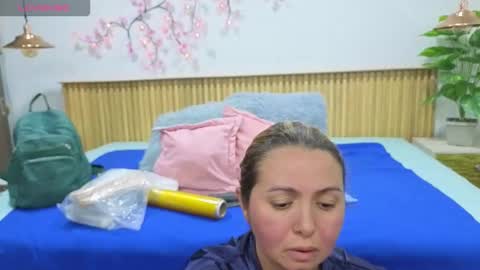 Snapshot of rosse_meyer chatting on 11/26/25, 06:53 MY NAME IS ROSSE online show from 11/26/25, 06:53