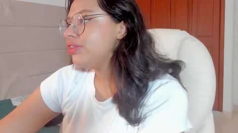rosse_taylorx1 online show from 01/16/26, 11:47