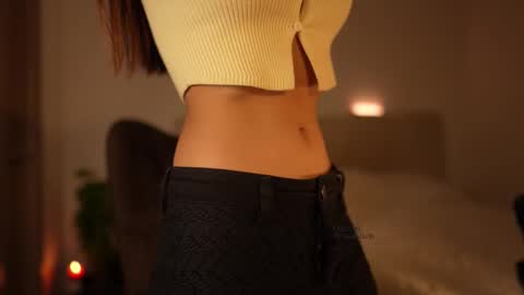 Snapshot of rosseyquiin chatting on 02/12/26, 04:07 Rossey online show from 02/12/26, 04:07