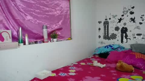 Snapshot of rossi_sexy chatting on 07/06/26, 10:12 rossi_sexy online show from 07/06/26, 10:12