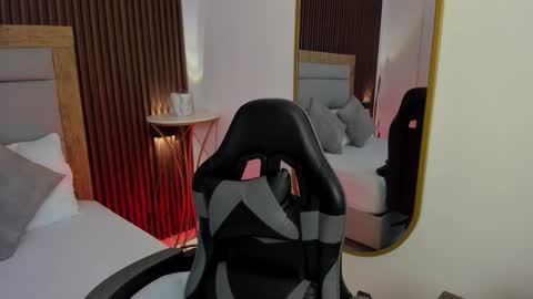 rossie_lanie_ online show from 03/26/26, 07:41