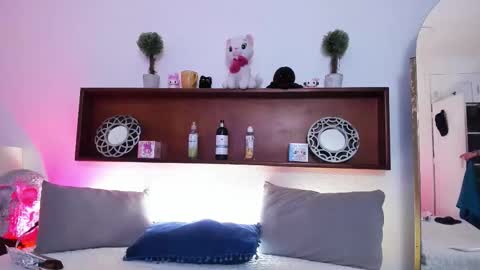 rossiie_hunt_ online show from 02/04/26, 04:57