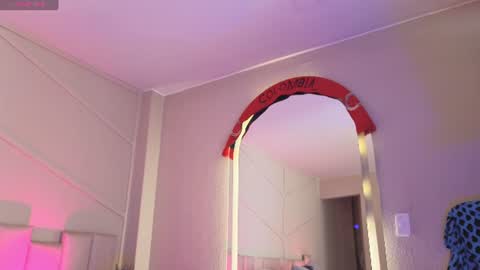 rossiie_hunt_ online show from 06/30/26, 03:13