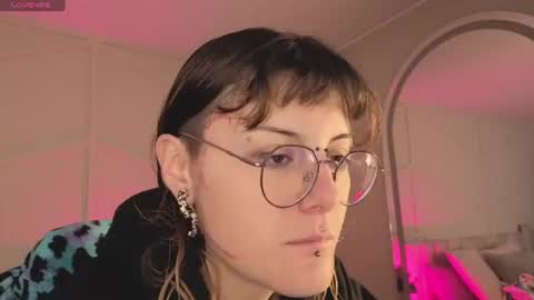 rossiie_hunt_ online show from 07/03/26, 12:44
