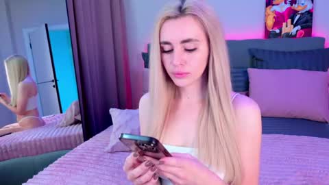 Snapshot of rossy_x_ chatting on 06/13/26, 01:14 Rossy 630 pm - 230 am online show from 06/13/26, 01:14