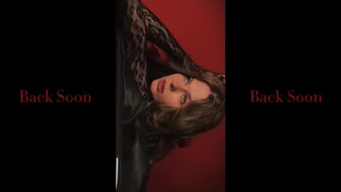 rosy_black_ online show from 11/02/25, 05:26