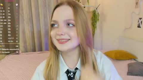 Snapshot of rosy_sigh chatting on 05/27/26, 01:57 Im Luna online show from 05/27/26, 01:57