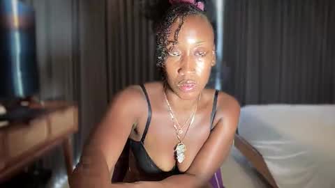 Snapshot of rosycoco chatting on 02/03/26, 04:21 Rosy Coco online show from 02/03/26, 04:21