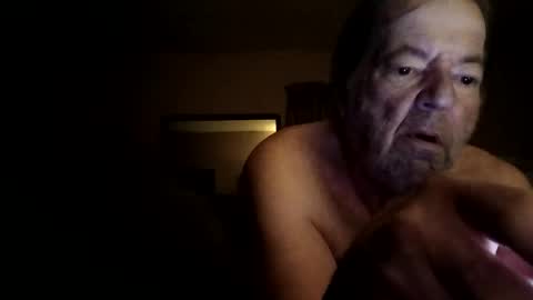 Snapshot of rotorranch chatting on 09/23/25, 02:14 rotorranch online show from 09/23/25, 02:14