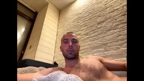 rotteei1 online show from 09/25/25, 05:16