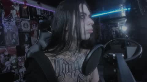 Snapshot of rotten_dreams chatting on 03/08/25, 10:34 rot online show from 03/08/25, 10:34