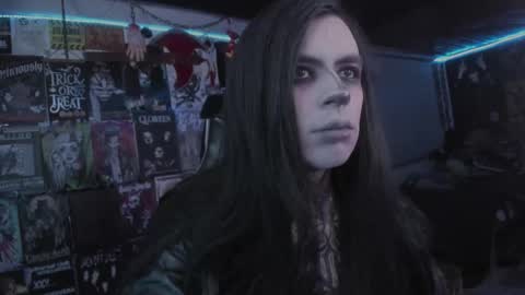 Snapshot of rotten_dreams chatting on 11/05/25, 11:38 rot online show from 11/05/25, 11:38