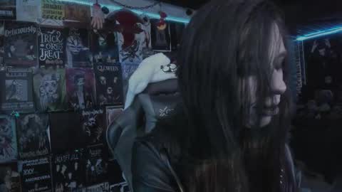 Snapshot of rotten_dreams chatting on 01/08/26, 08:00 rot online show from 01/08/26, 08:00