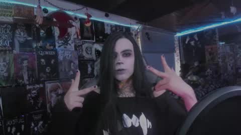 Snapshot of rotten_dreams chatting on 02/02/26, 05:11 rot online show from 02/02/26, 05:11