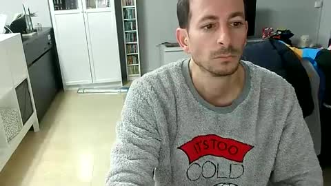 Snapshot of roubarixx chatting on 12/02/24, 07:47 roubarixx online show from 12/02/24, 07:47