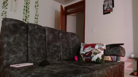 sofia online show from 02/07/25, 08:20