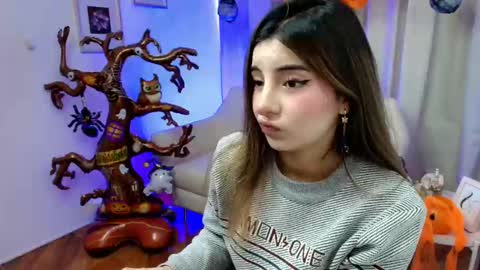 Rousee online show from 10/30/25, 01:34