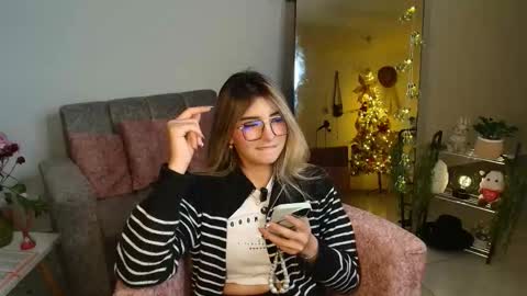 Rousee online show from 01/14/26, 12:38