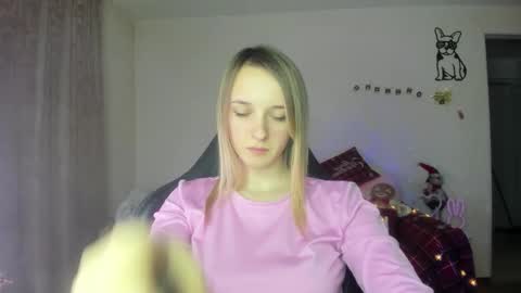 Snapshot of rousereed chatting on 01/05/26, 05:27 Rouse online show from 01/05/26, 05:27