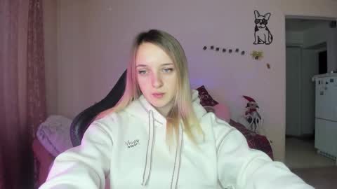 Snapshot of rousereed chatting on 01/11/26, 07:24 Rouse online show from 01/11/26, 07:24