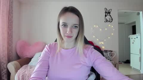 Snapshot of rousereed chatting on 02/22/26, 06:57 Rouse online show from 02/22/26, 06:57