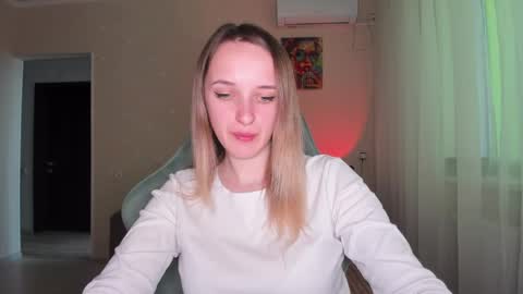 Snapshot of rousereed chatting on 04/22/26, 11:56 Rouse online show from 04/22/26, 11:56