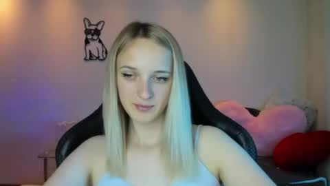 Snapshot of rousereed chatting on 07/10/26, 11:35 Rouse online show from 07/10/26, 11:35