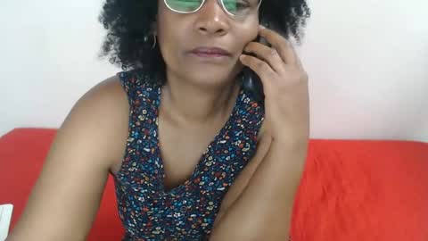 Snapshot of roushlove chatting on 12/12/24, 05:04 luxa online show from 12/12/24, 05:04