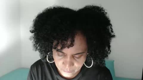 luxa online show from 12/21/25, 07:43