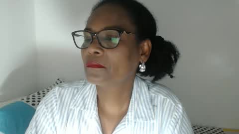 luxa online show from 03/08/26, 08:23