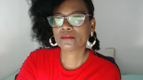 luxa online show from 03/27/26, 01:55