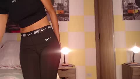 Rouss marie henao  online show from 06/30/26, 10:55