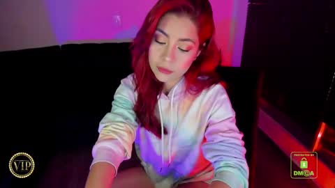 Snapshot of rouxeee chatting on 10/02/25, 03:35 online show from 10/02/25, 03:35