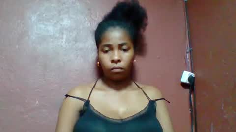 rovaelyah online show from 02/06/26, 06:44