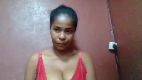 rovaelyah online show from 03/11/26, 06:25