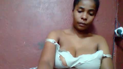 rovaelyah online show from 04/09/26, 06:19