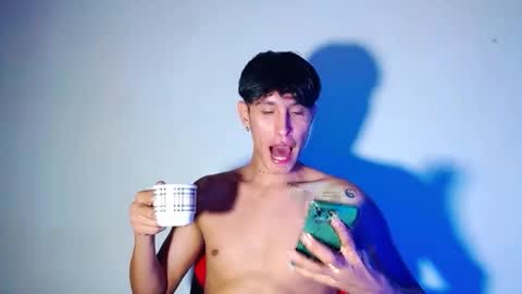 Snapshot of rowanboy23 chatting on 11/26/25, 02:12 rowanboy23 online show from 11/26/25, 02:12