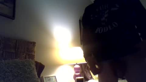 Snapshot of rowley2018 chatting on 02/08/25, 05:40 rowley2018 online show from 02/08/25, 05:40