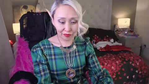 Snapshot of roxalanastar chatting on 03/29/26, 11:16 Roxalana online show from 03/29/26, 11:16