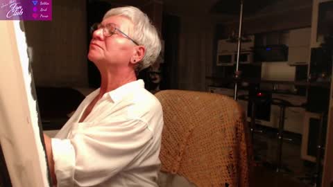 Snapshot of roxana_brooks chatting on 01/08/25, 05:37 Roxana online show from 01/08/25, 05:37