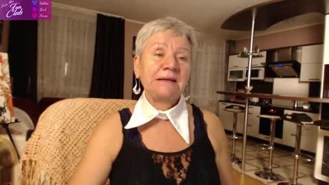 Snapshot of roxana_brooks chatting on 01/18/25, 06:43 Roxana online show from 01/18/25, 06:43