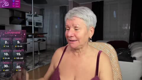 Snapshot of roxana_brooks chatting on 01/23/25, 09:39 Roxana online show from 01/23/25, 09:39