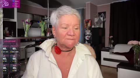 Snapshot of roxana_brooks chatting on 03/08/25, 02:51 Roxana online show from 03/08/25, 02:51