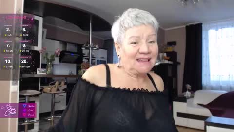 Roxana online show from 11/21/25, 12:37