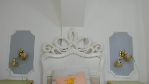 Snapshot of roxana_scott1 chatting on 10/03/25, 04:20 roxana_scott1 online show from 10/03/25, 04:20