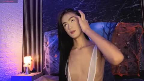 roxana_scottt online show from 10/14/25, 11:22