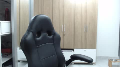 Snapshot of roxanalove7 chatting on 01/31/25, 04:03 Roxana online show from 01/31/25, 04:03